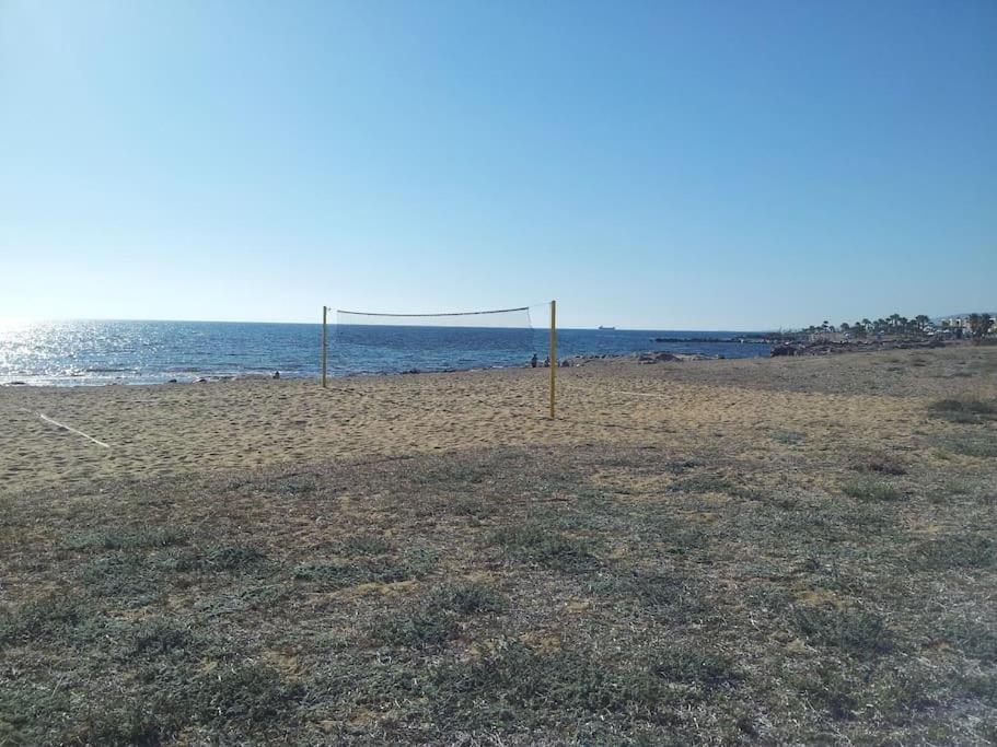A Stone'S Throw From Everything Pafos Zewnętrze zdjęcie